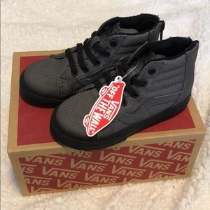 Toddler hi top vans